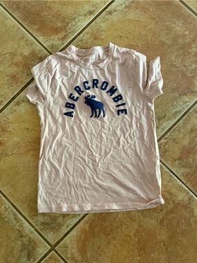 Abercrombie 11/12 kids top